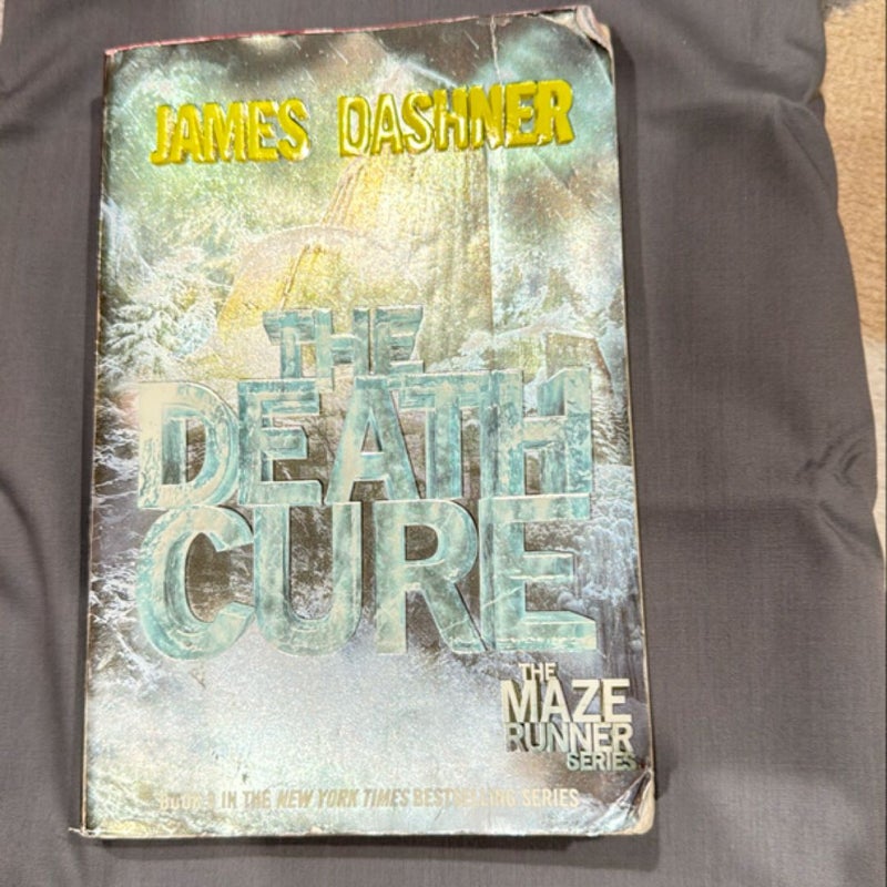 The Death Cure (Maze Runner, Book Three)