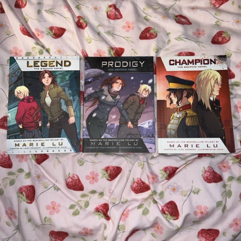 Legend Graphic Novel Bundle!