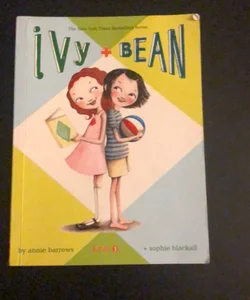 Ivy and Bean - Book 1 (Ivy and Bean Books, Books for Elementary School)