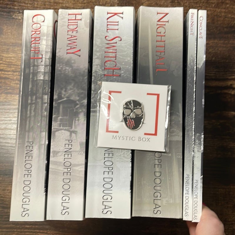 OOP Devils Night Full Set Signed and add on