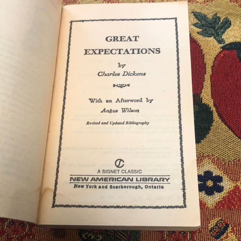 Great Expectations by Charles Dickens, Paperback | Pangobooks