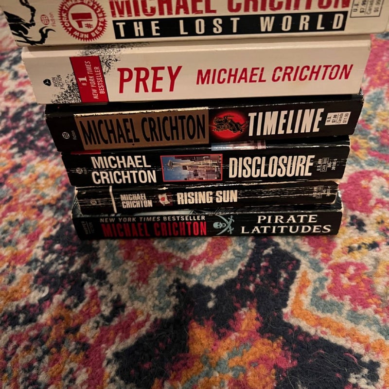 6 PB Lot Michael Crichton: Lost World, Prey, Pirates & Latitudes, Disclosure