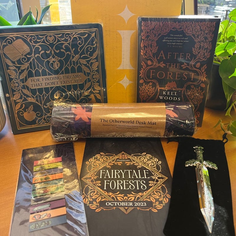 Illumicrate October 2023 - Fairytale Forest