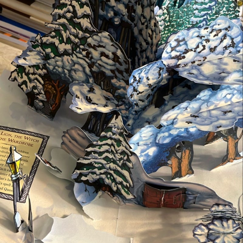 The Chronicles of Narnia Pop-Up
