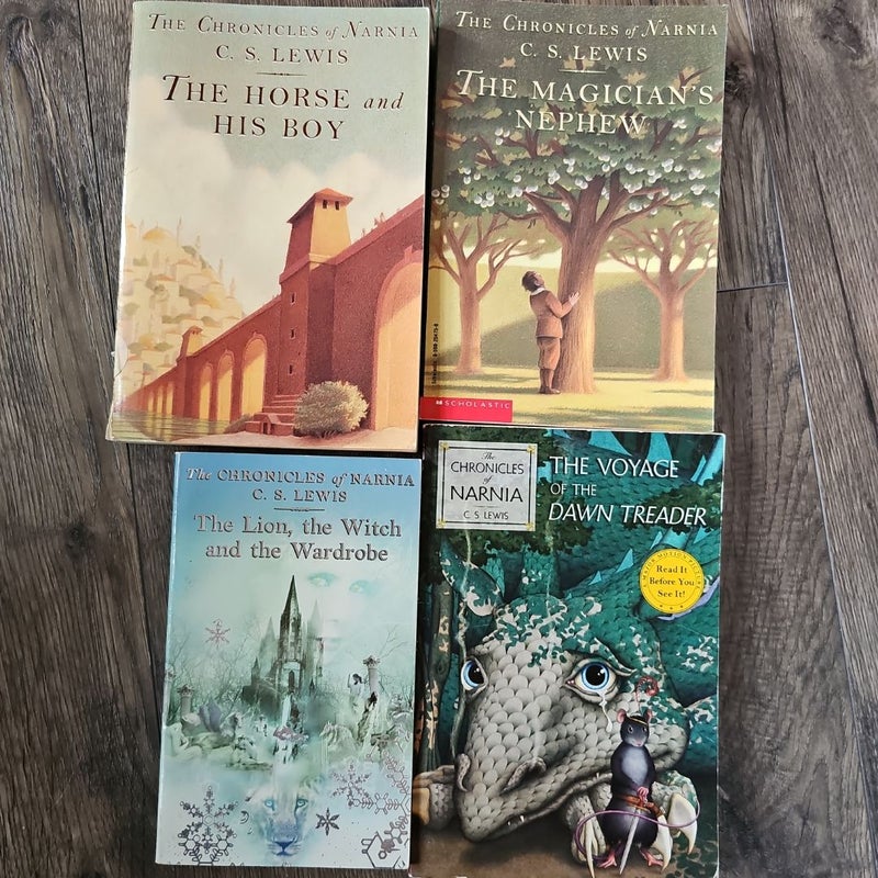  4 books The chronicles of narnia 