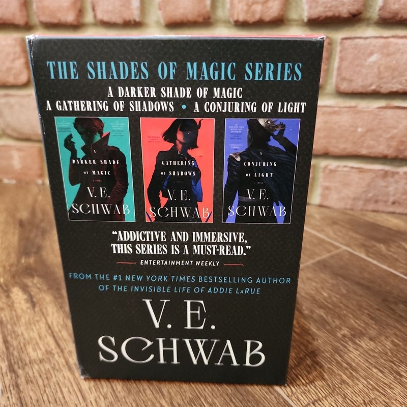 Shades of Magic Trilogy Boxed Set