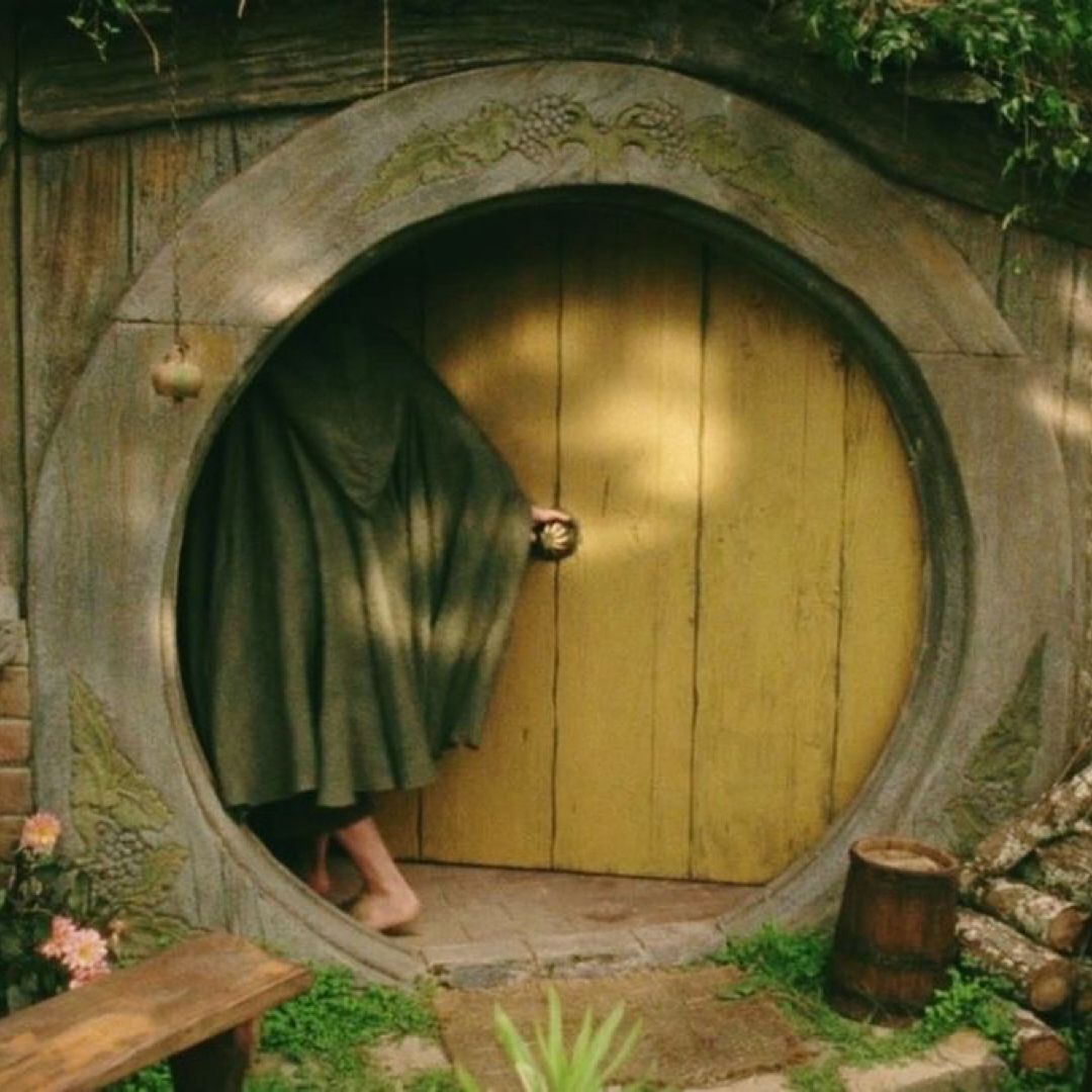 A_Simple_Hobbit