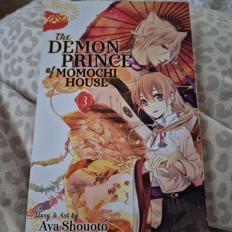 The Demon Prince of Momochi House, Vol. 3