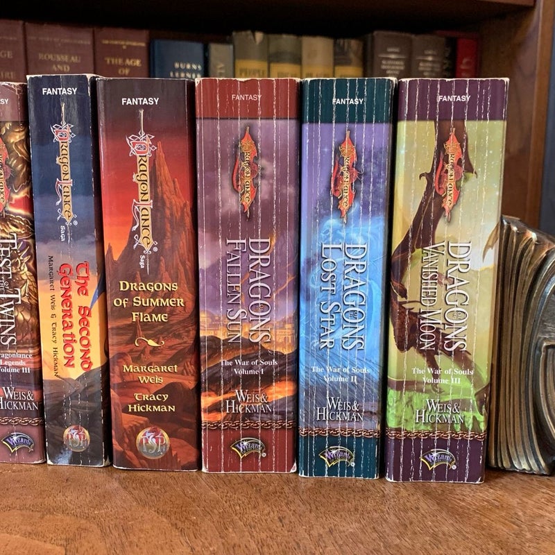 DragonLance Starter Set: All Core Novels to Read First! Chronicles Trilogy, Legends Trilogy, Second Generation, Dragons of Summer Flame, The War of Souls Trilogy