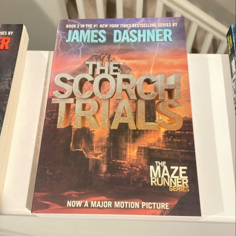 The Maze Runner Series Complete Collection Boxed Set (5-Book)