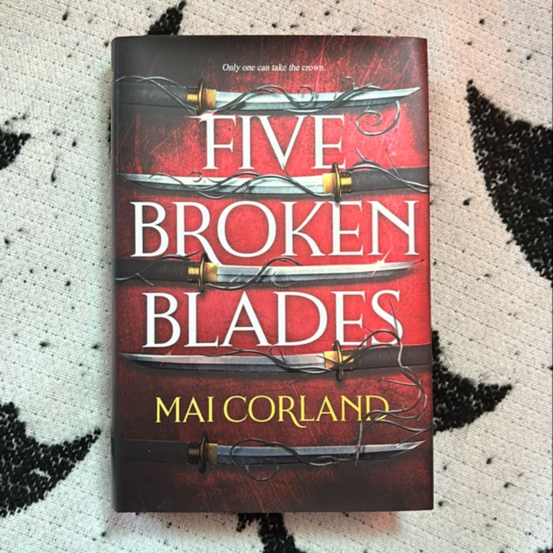 Five Broken Blades (Deluxe Limited Edition)