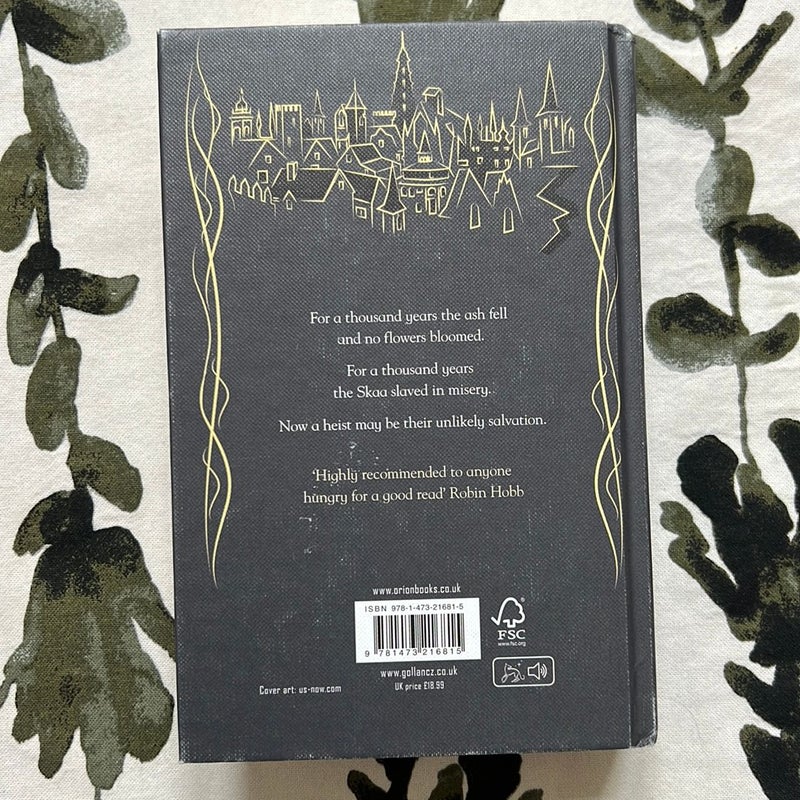 The Final Empire by , Hardcover | Pangobooks