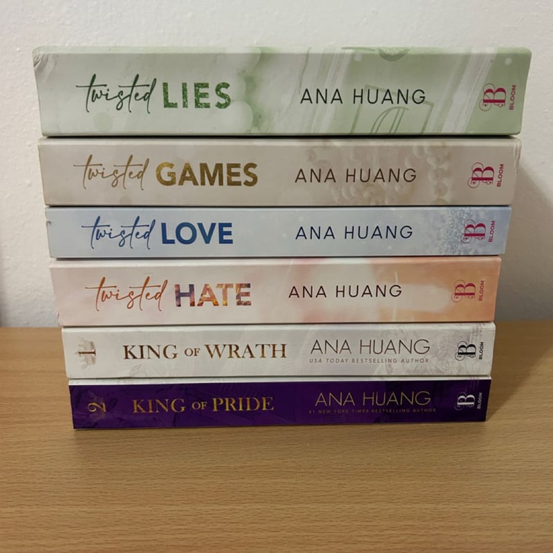 Twisted Series Ana Huang 4 Books Collection Boxed Set (Twisted Love, Twisted Games, Twisted Hate, Twisted Lies)