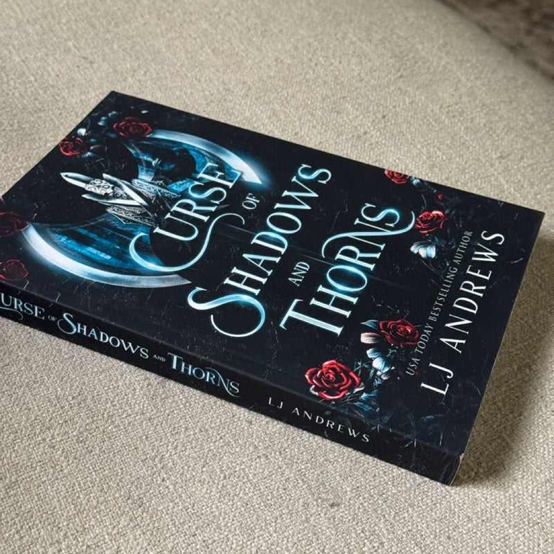 Curse of Shadows and Thorns
