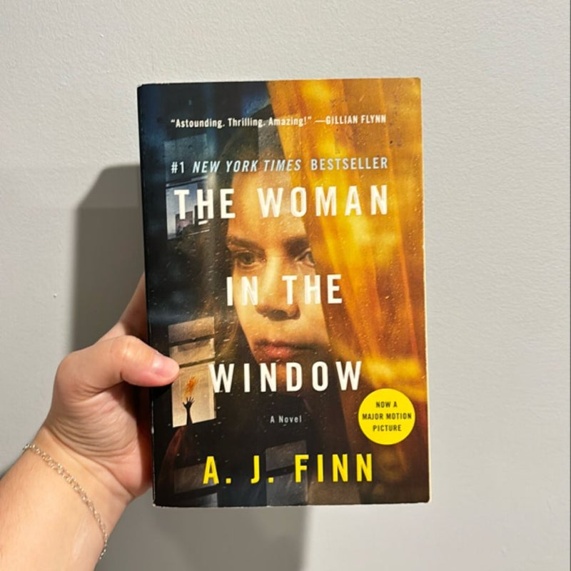 The Woman in the Window [Movie Tie-In]