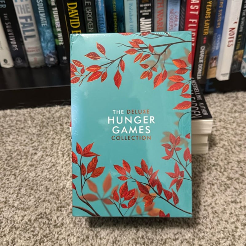 Hunger Games Box Set (Deluxe Edition with Stenciled Edges)