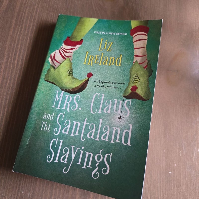 Mrs. Claus and the Santaland Slayings