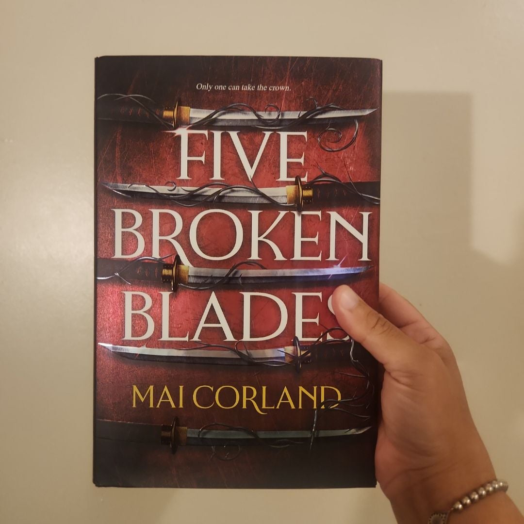 Five Broken Blades (Deluxe Limited Edition)