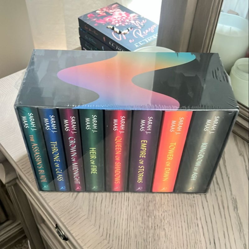 Throne of Glass Paperback Box Set