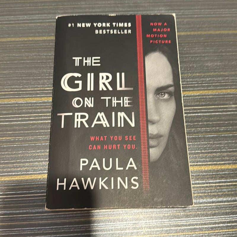 The Girl on the Train (Movie Tie-In)