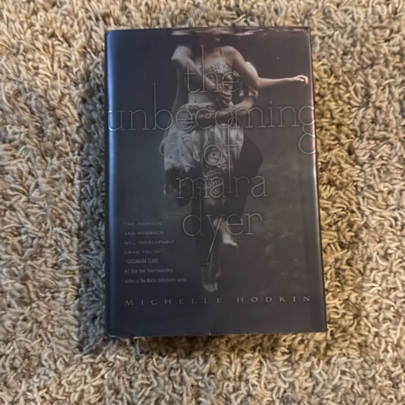 The Unbecoming of Mara Dyer