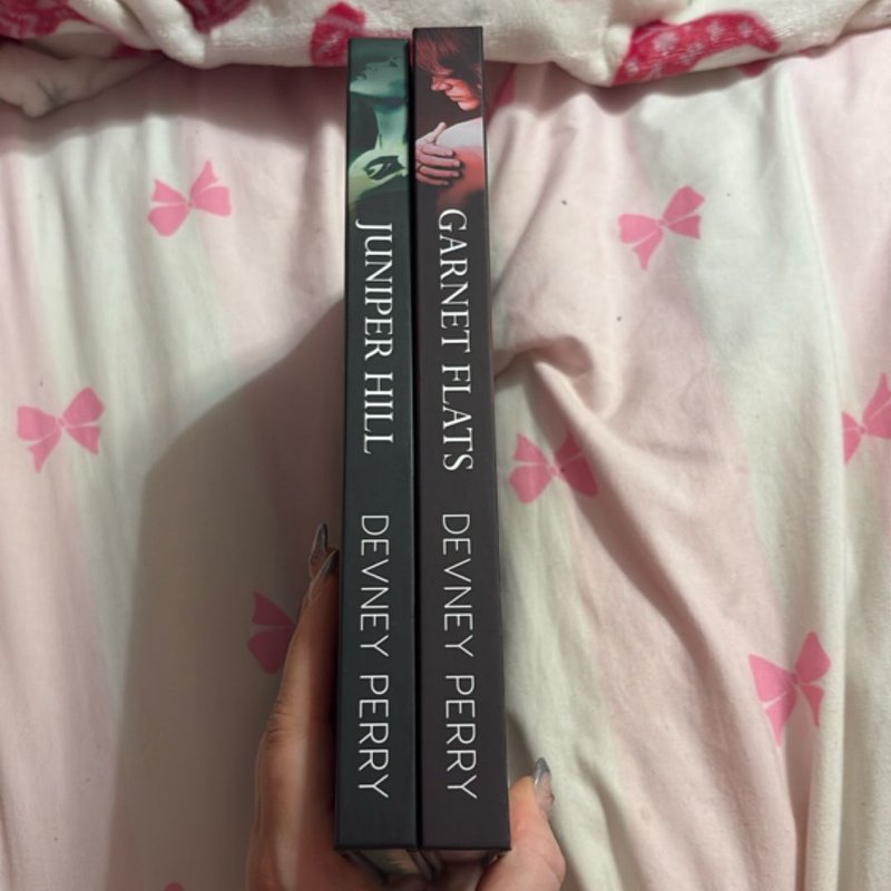 Devney Perry Belle Box Editions by Devney Perry, Hardcover | Pangobooks