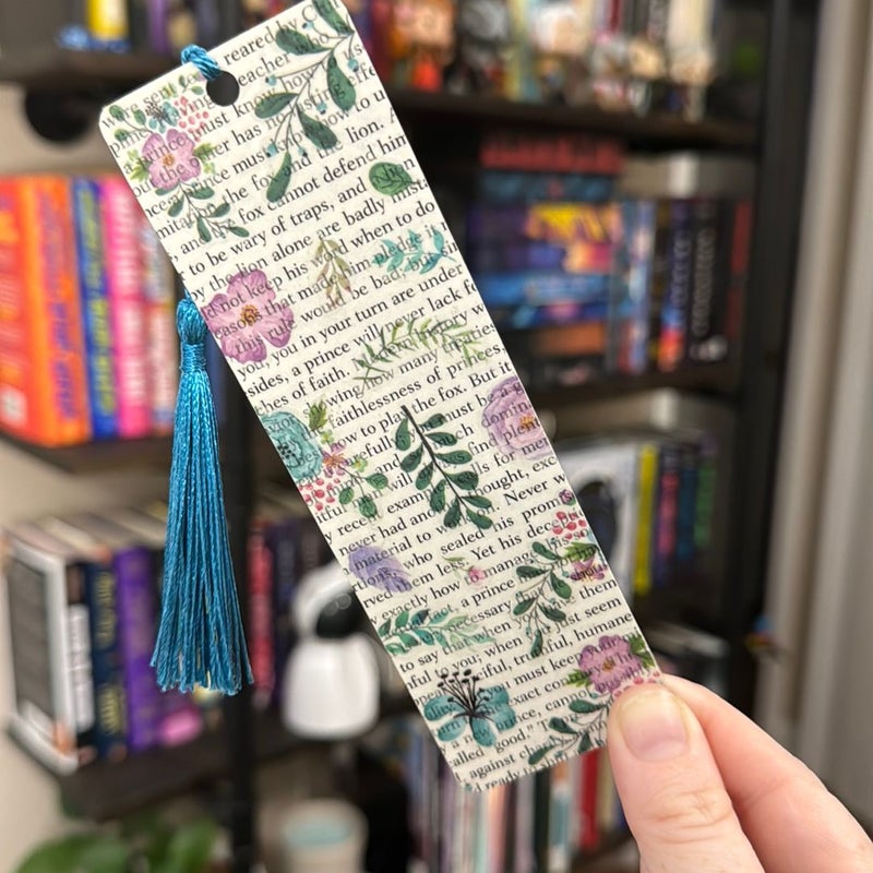 Bookish Floral Bookmark - Blue
