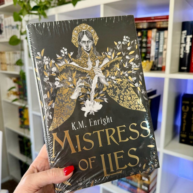 Mistress of Lies ***ILLUMICRATE EDITION***