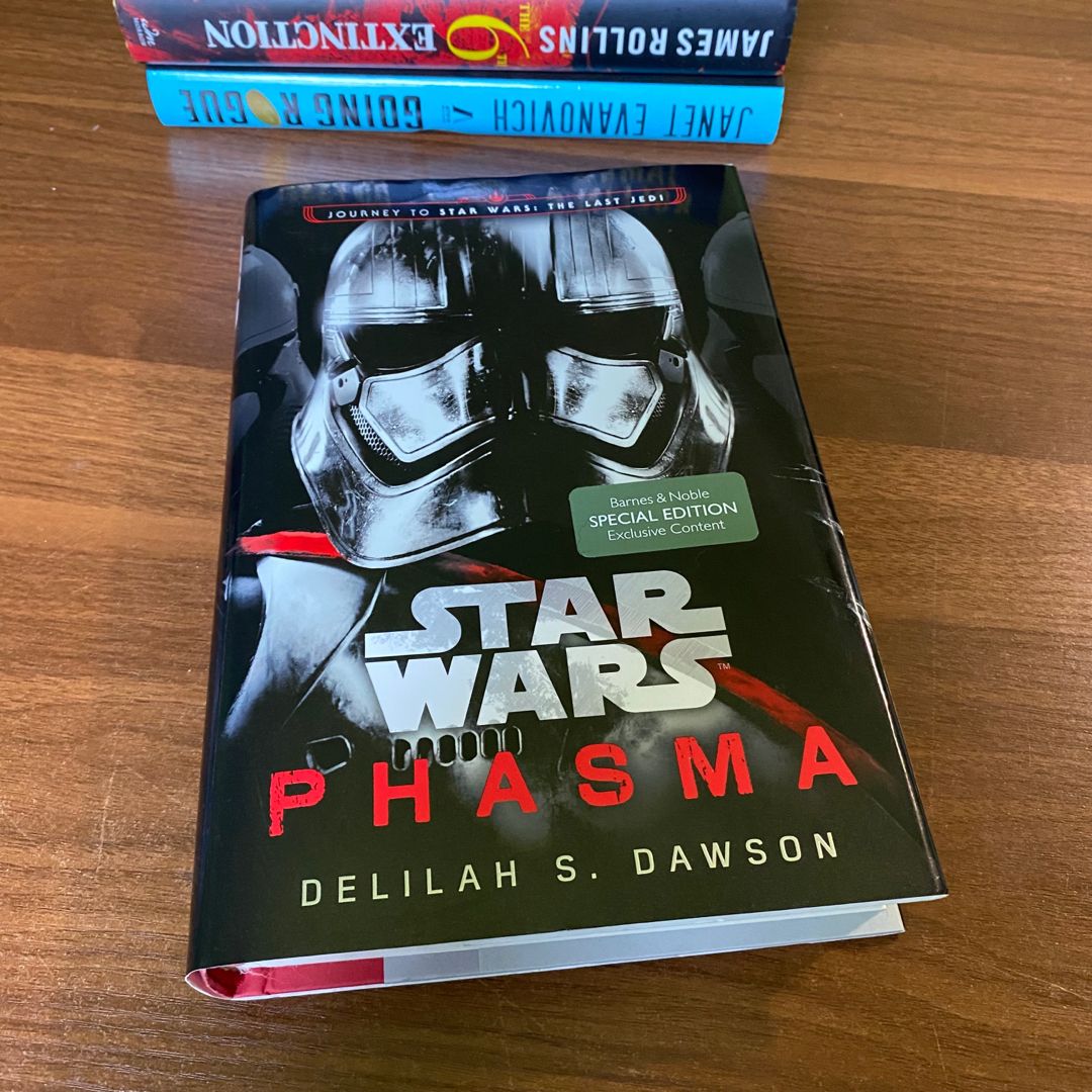 Phasma: Journey to Star Wars: The Last Jedi by Delilah S. Dawson