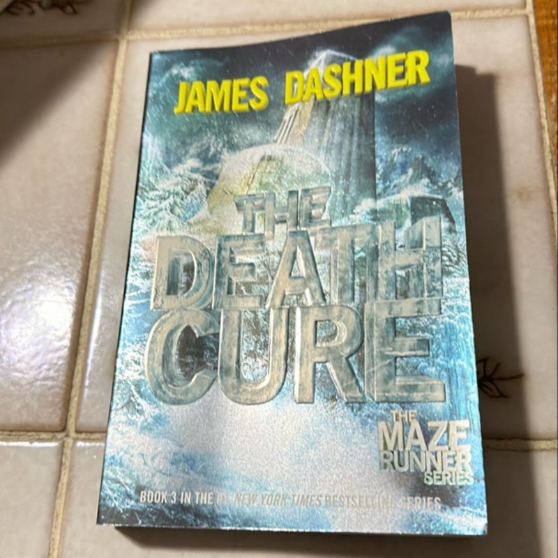 The Death Cure (Maze Runner, Book Three)