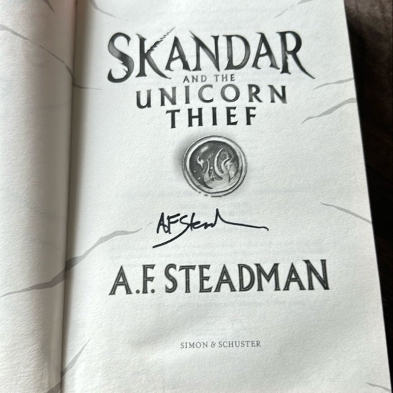 Skandar and the Unicorn Thief