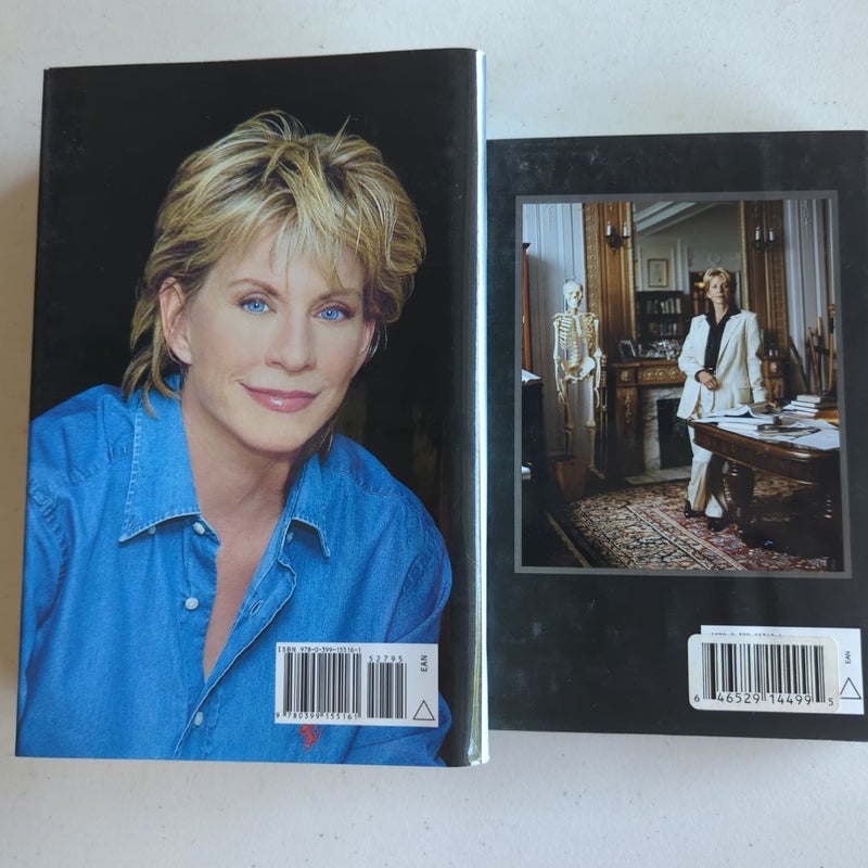 2 Patricia Cornwell hardbacks: Scarpetta and At Risk