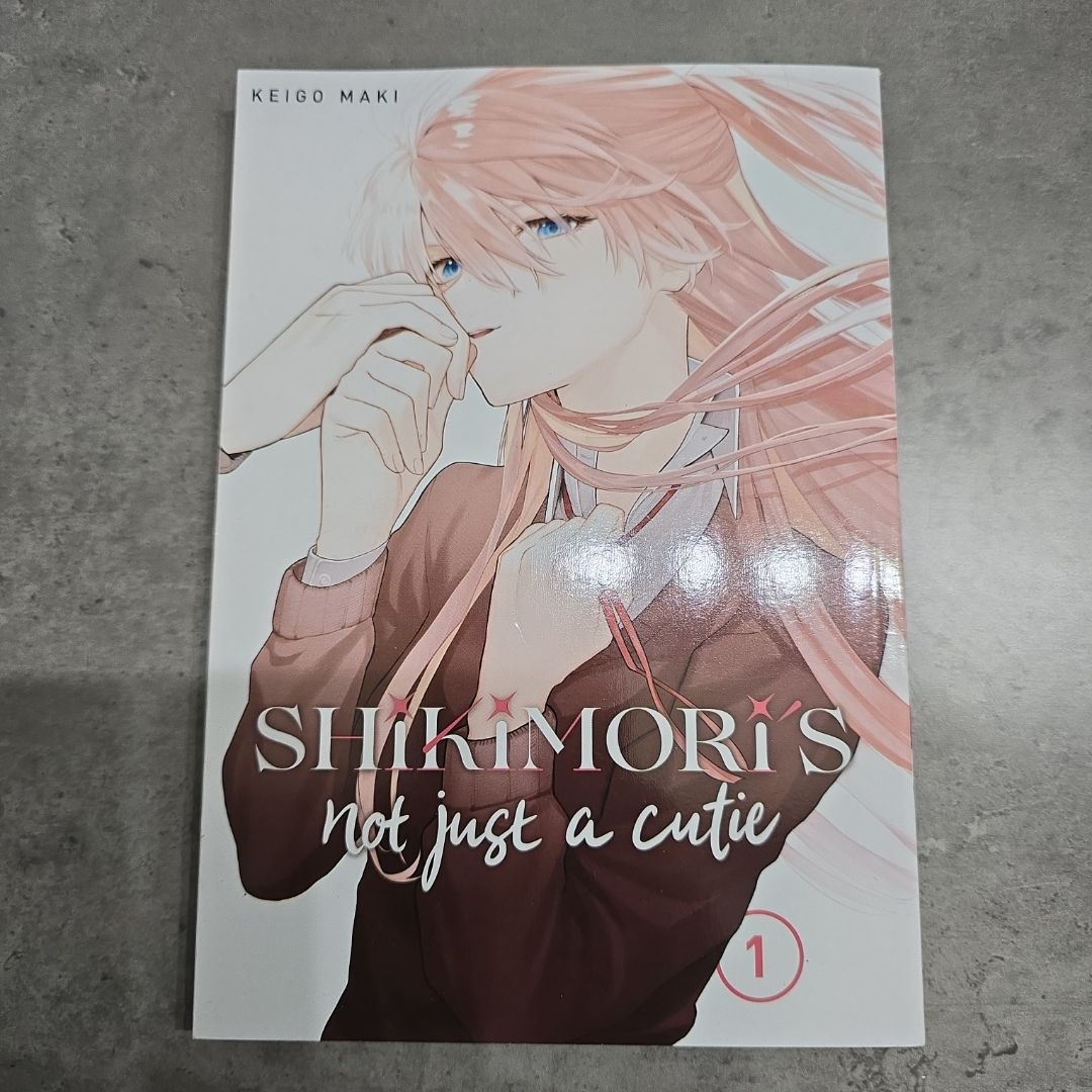 Shikimori's Not Just a Cutie 1