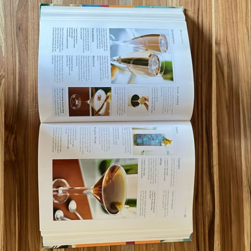 The Bartender’s Companion to 750 Cocktails
