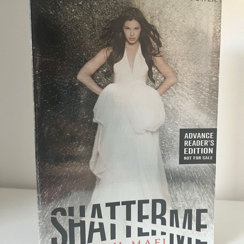 Shatter Me by Tahereh Mafi - RARE ARC Advance Reader’s Copy - Excellent Condition - YA Dystopian Collector’s Item