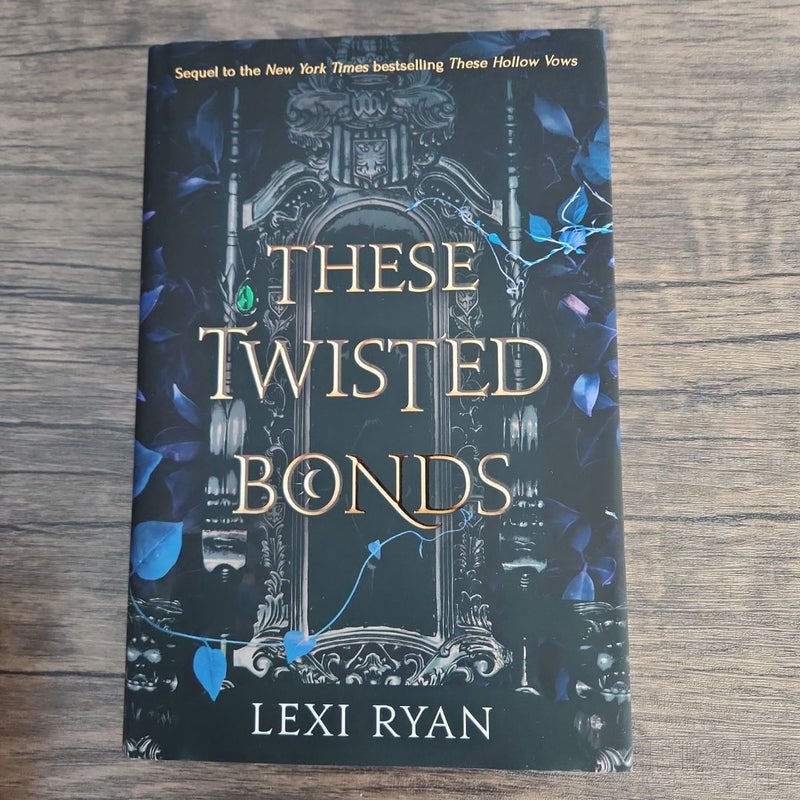 Fairyloot Edition These Hollow Vows and These Twisted Bonds