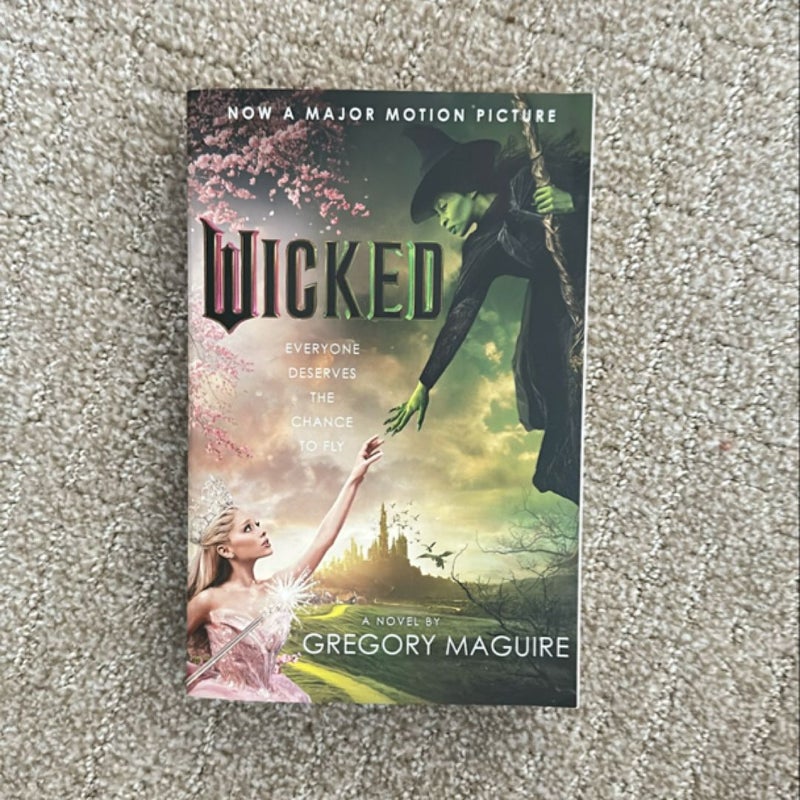 Wicked [Movie Tie-In]