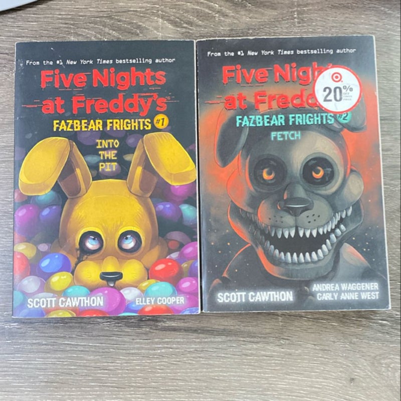 Five Nights at Freddy's Fazbear Frights Four Book Boxed Set