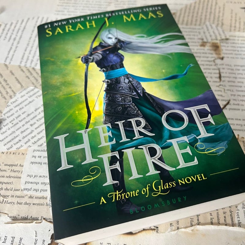 Heir of Fire by Sarah J Maas OOP Paperback Novel Book Romance Fantasy