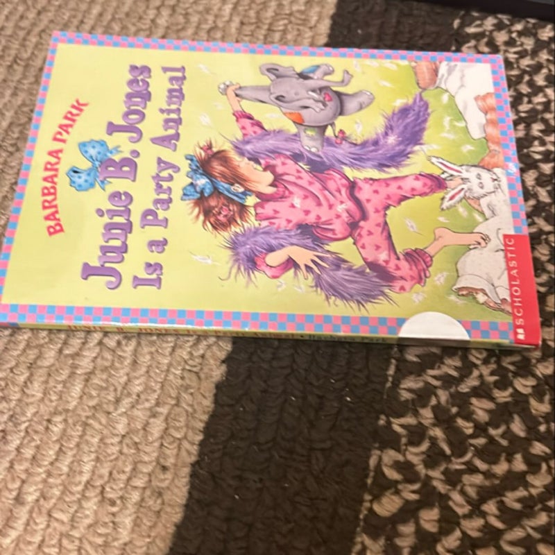 Junie B. Jones #10: Junie B. Jones Is a Party Animal