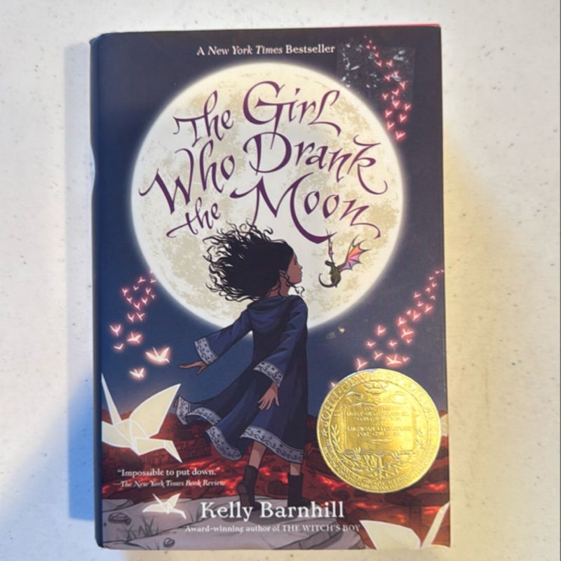 The Girl Who Drank the Moon (Winner of the 2017 Newbery Medal)