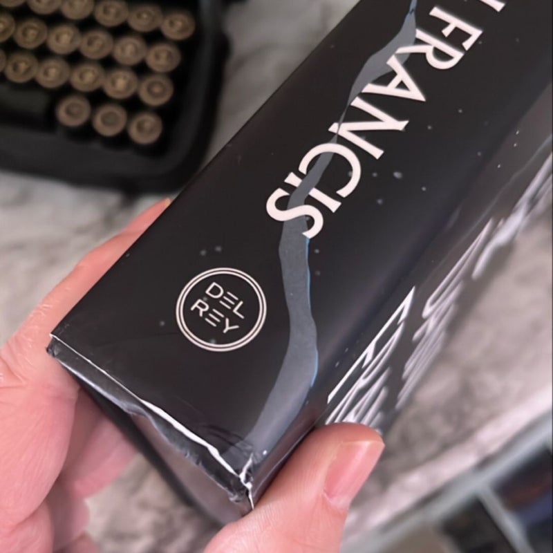 Silver Elite first edition- sprayed edges