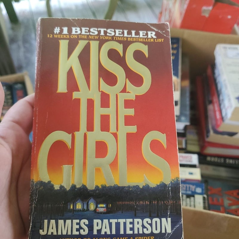 Kiss the Girls