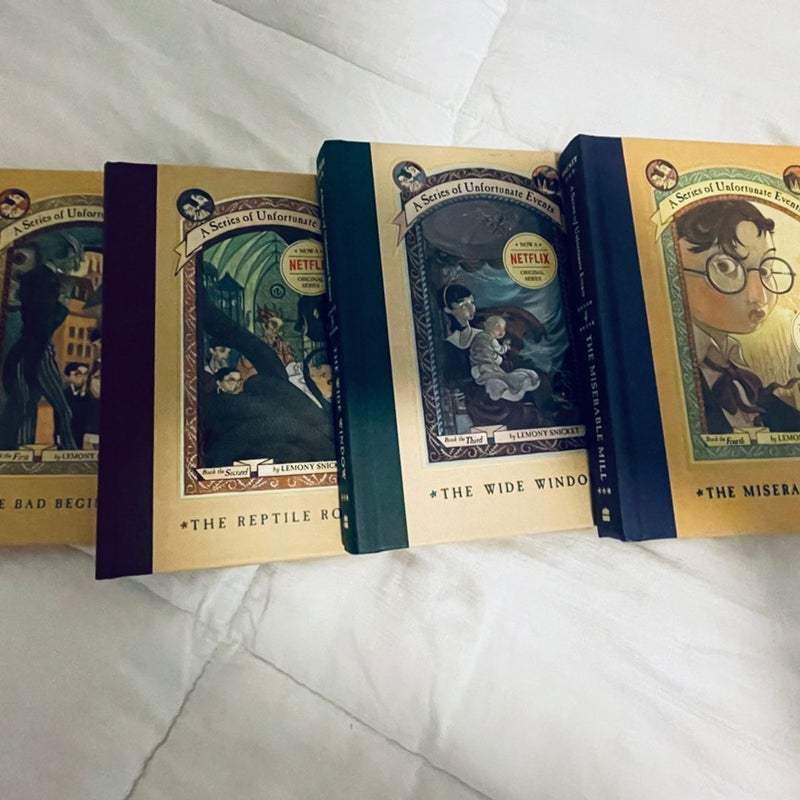 A Series of Unfortunate Events - set of 4 books