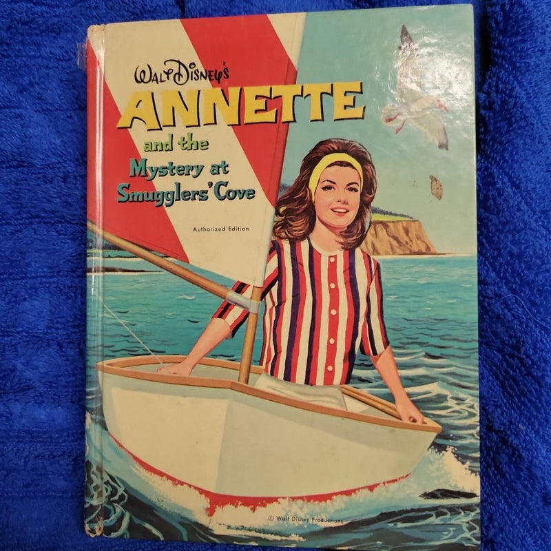 Walt Disney's Annette and the Mystery at Smugglers Cove