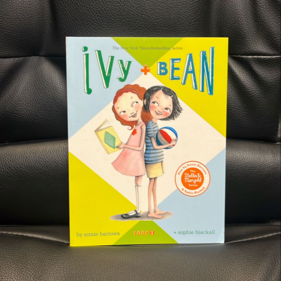 Ivy and Bean - Book 1 (Ivy and Bean Books, Books for Elementary School)