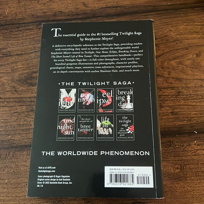 The Twilight Saga: the Official Illustrated Guide