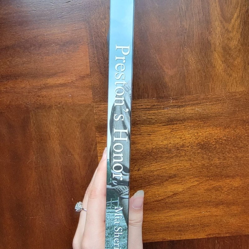 Preston's Honor by Mia Sheridan Paperback Novel Book Romance Lovers Smut Spice