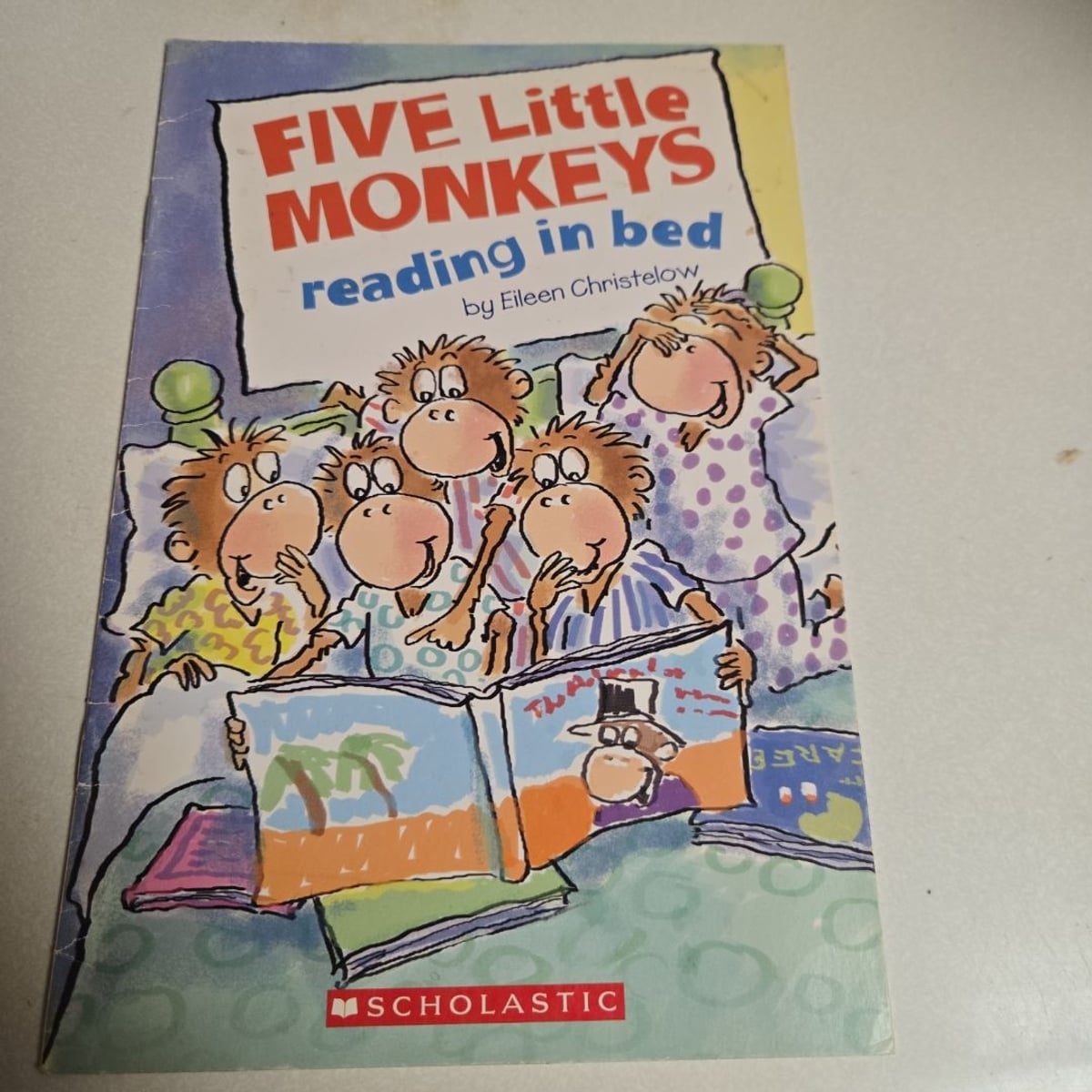 Five Little Monkeys Reading in Bed by Eileen Christelow