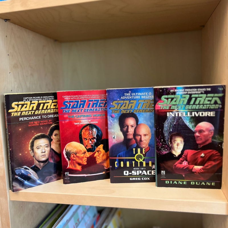 Star Trek Next Generation 4 book bundle